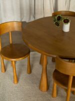 Tierra Round 4-Seater Dining Table – Solid T-Code Wood Modern Sculpted Base