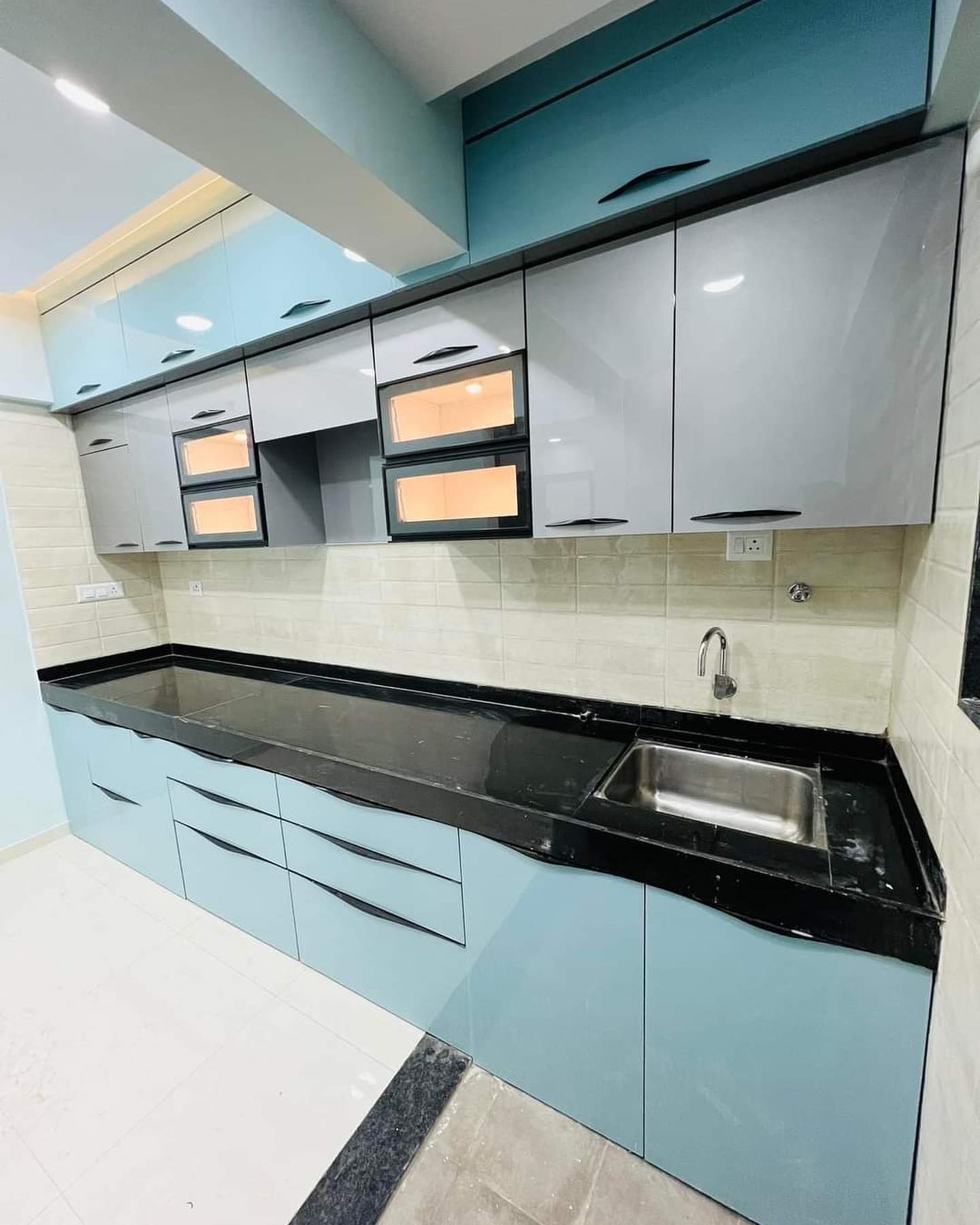 antiquekit-20231003-0017 k4 - Image 1